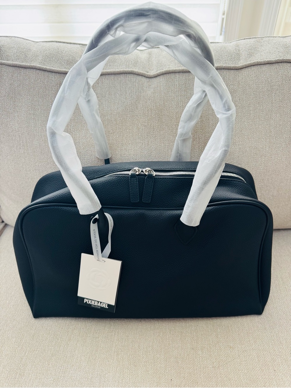 PixieBagel Tyla Boston Bag In Black - Picture 3 of 13
